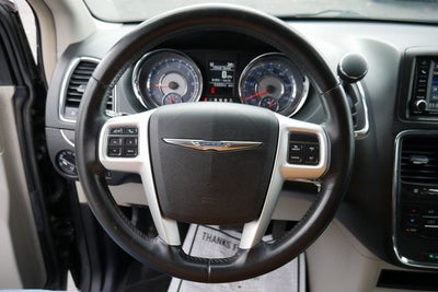 2015 Chrysler Town & Country Touring