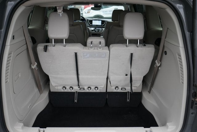 2021 Chrysler Pacifica Hybrid Touring L