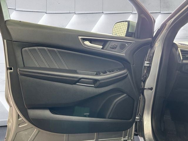 2023 Ford Edge ST