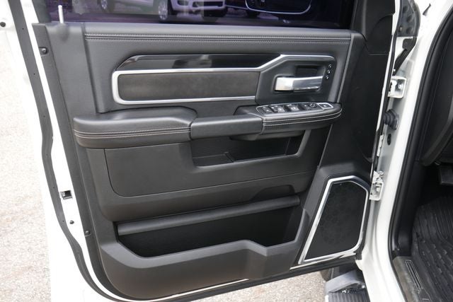 2020 RAM 3500 Laramie DRW