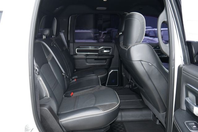 2020 RAM 3500 Laramie DRW