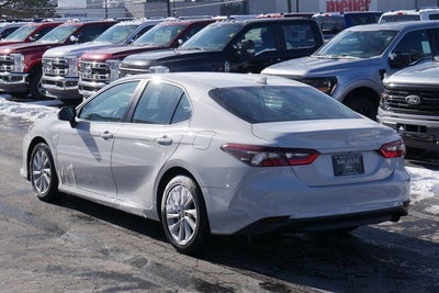 2022 Toyota Camry LE