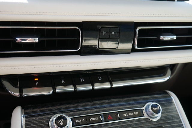 2023 Lincoln Aviator Black Label Premium