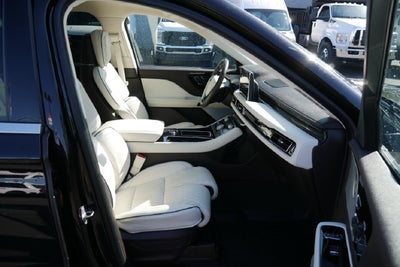 2023 Lincoln Aviator Black Label Premium