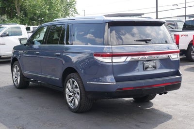 2022 Lincoln Navigator L Reserve