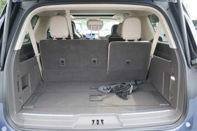 2022 Lincoln Navigator L Reserve