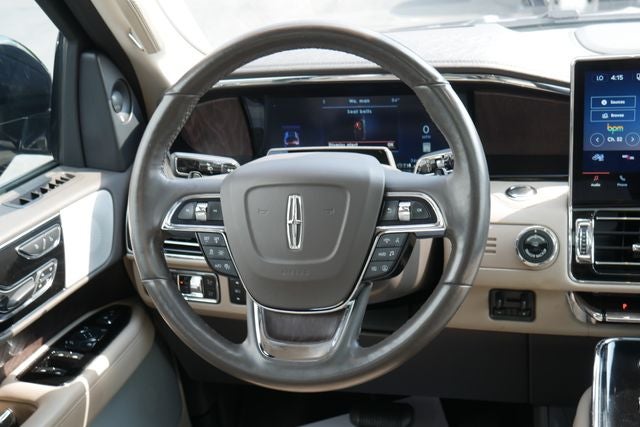 2022 Lincoln Navigator L Reserve