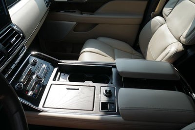 2022 Lincoln Navigator L Reserve