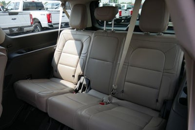 2022 Lincoln Navigator L Reserve