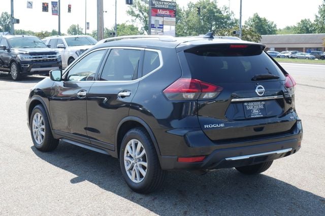 2020 Nissan Rogue SV