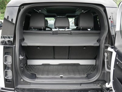 2023 Land Rover Defender 90 Carpathian Edition