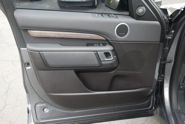 2017 Land Rover Discovery HSE