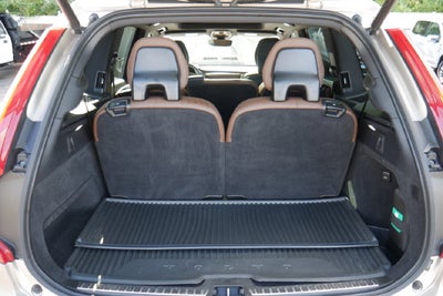 2024 Volvo XC90 B6 Plus Bright Theme