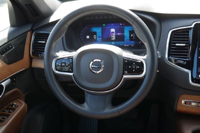 2024 Volvo XC90 B6 Plus Bright Theme
