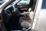 2024 Volvo XC90 B6 Plus Bright Theme