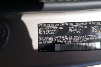 2024 Volvo XC90 B6 Plus Bright Theme
