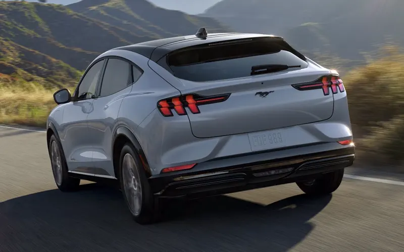 Ford Mustang Mach-E Performance